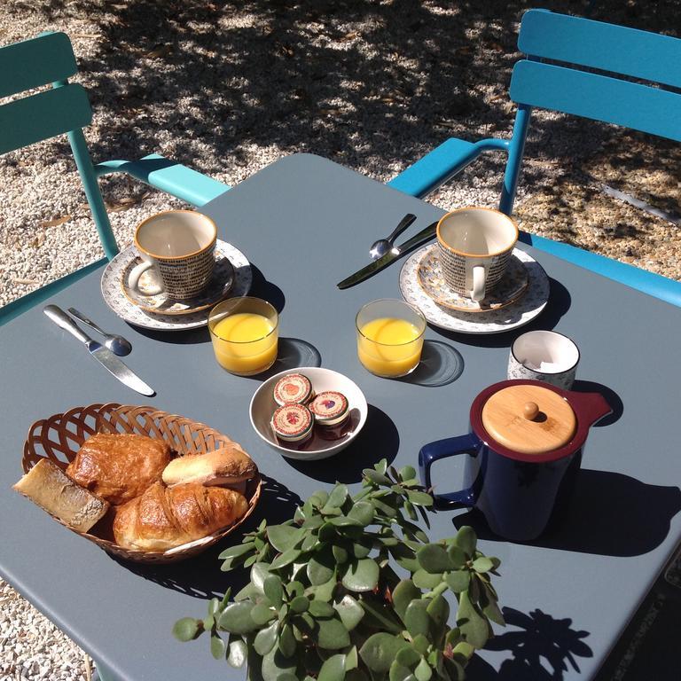 Hotel Les Lauriers Saint-Tropez Exterior foto